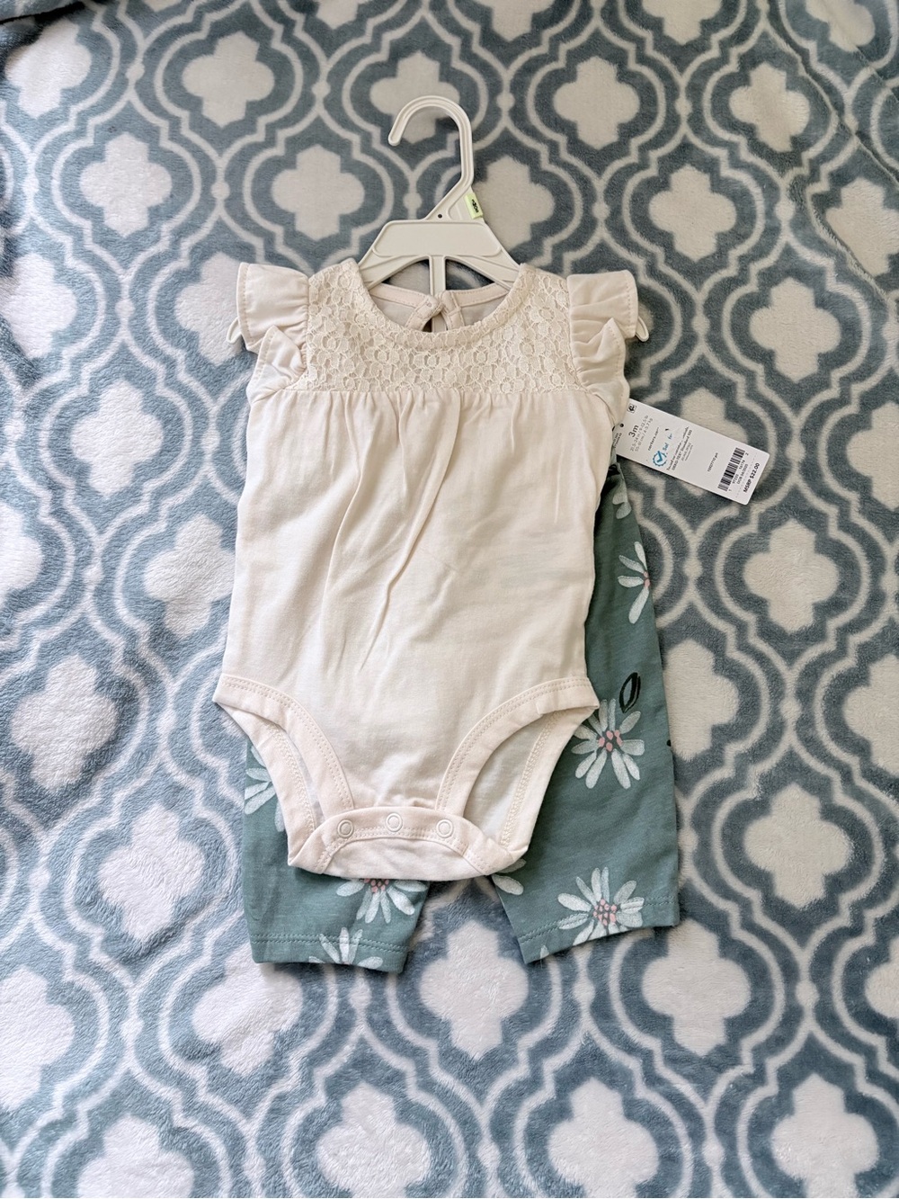 NWT Carter’s Cream Lace Onesie with Green Floral Pants Size 3M